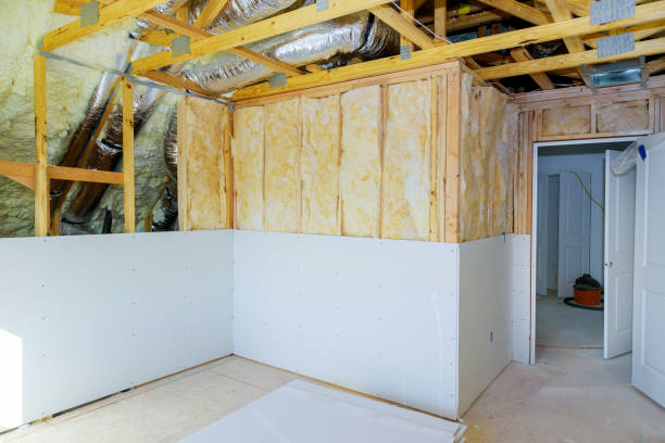 Best Wall Insulation Contractor  in Baldwyn, MS